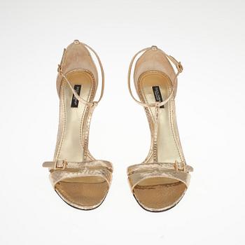 SKOR, T Strap, Dolce & Gabbana.