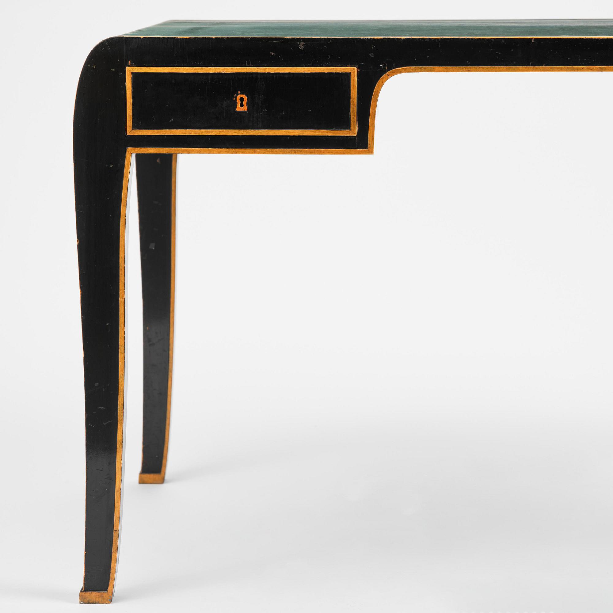 Carl Hörvik, a Swedish Grace desk, Nordiska Kompaniet, for Les Arts Décoratifs Suédois, Paris, 1928.