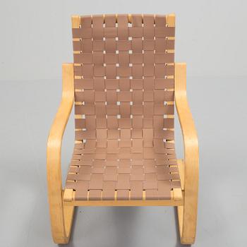ALVAR AALTO, Fåtölj, modell 406 för Artek, 1900-talets andra hälft.