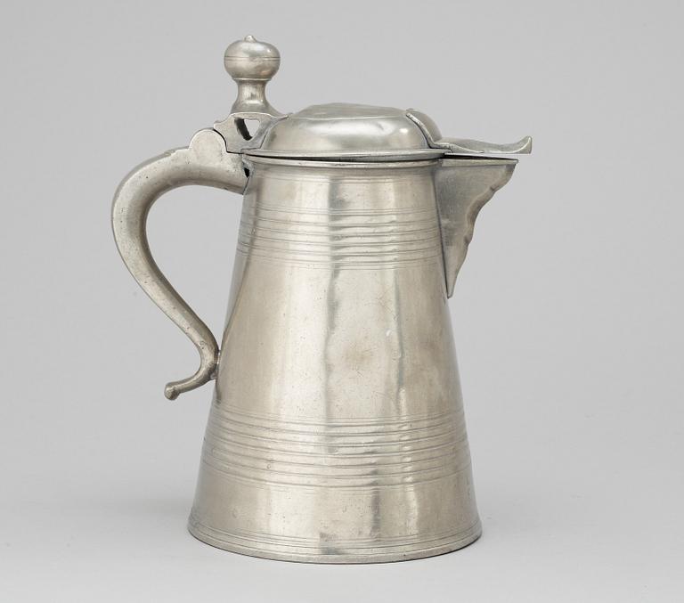 A Swedish pewter pot, Danile Eklund, kalmar 1846-58.