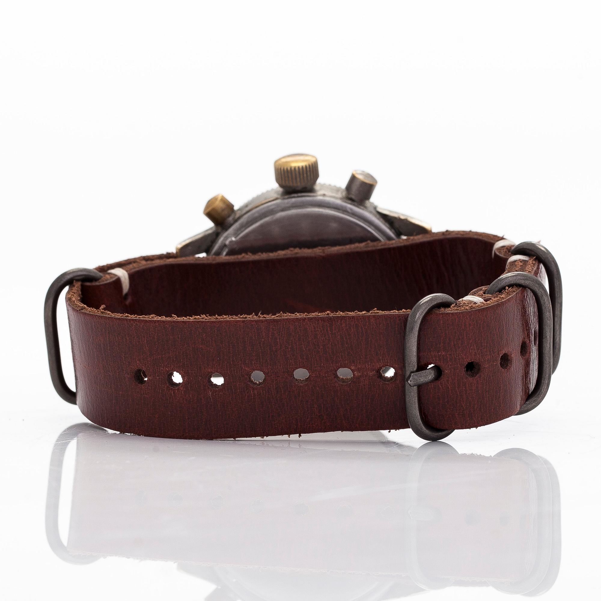 Tutima Glashütte, “WWII Pilot's watch”, kronografi, rannekello, 39 mm.