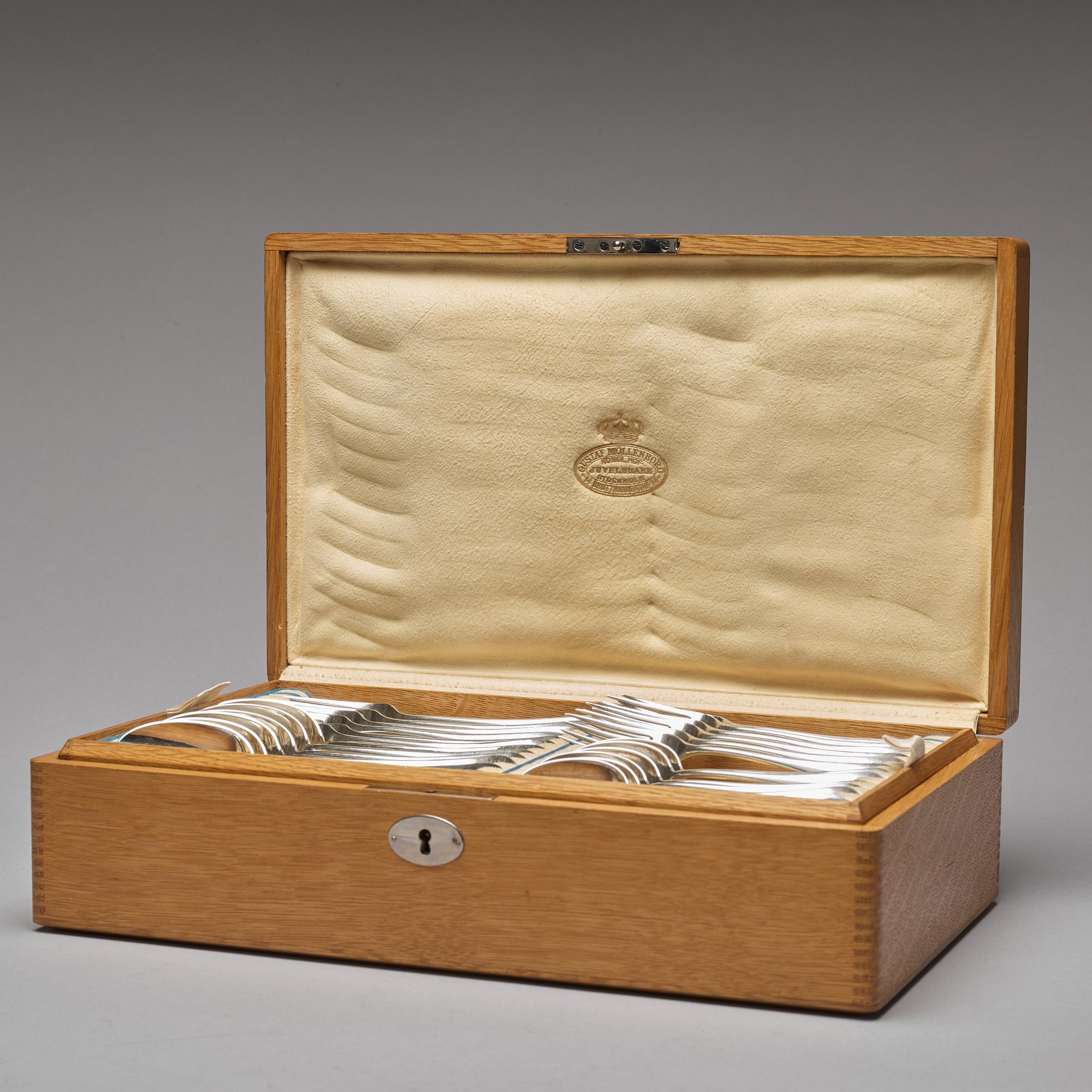 Gustaf Möllenborg, bestickuppsättning 49 delar, silver, Stockholm 1906.