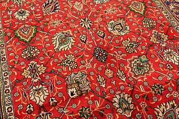 Carpet, Tabriz, approx 254 x 198 cm.