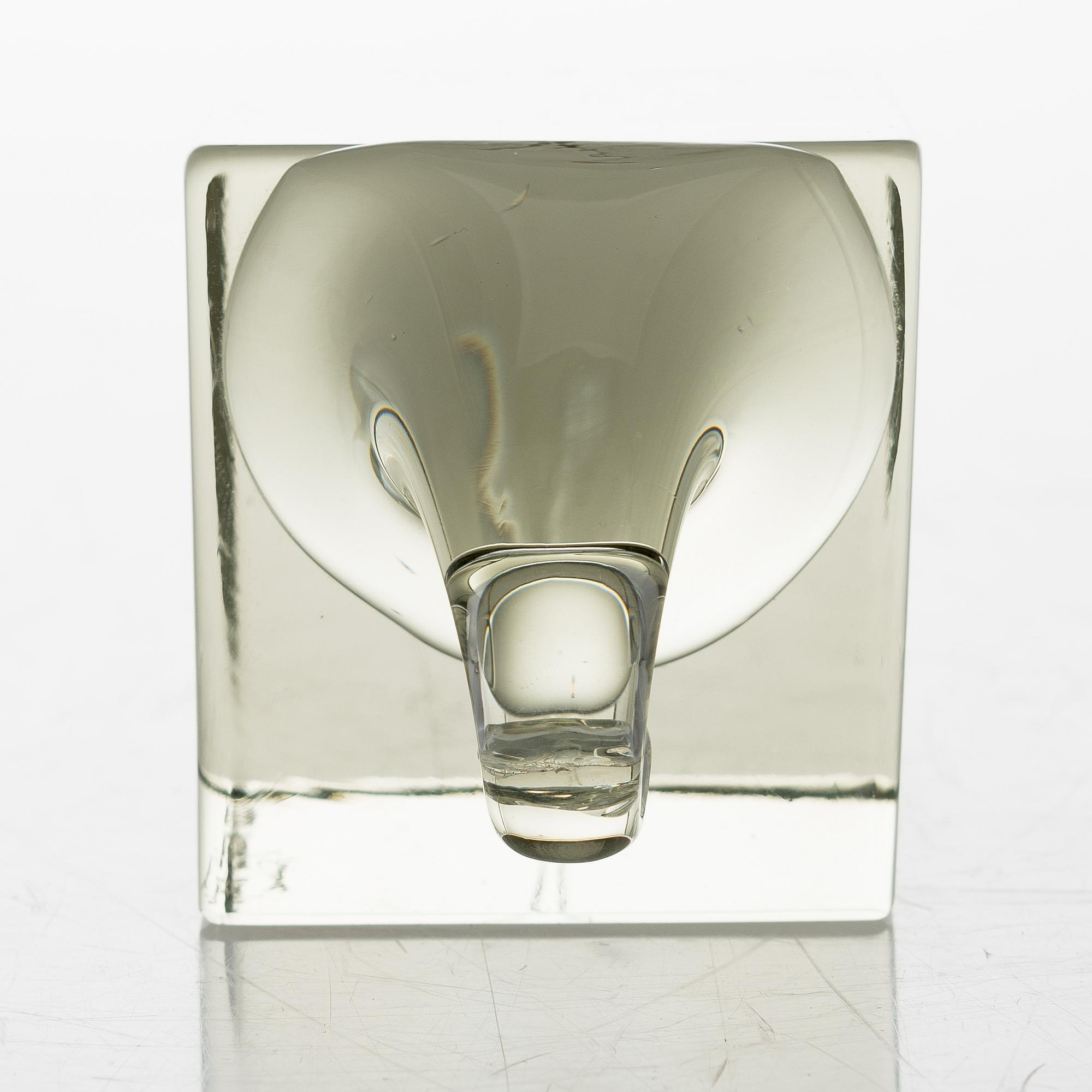 OIVA TOIKKA, glass sculpture signed O.Toikka Nuutajärvi Notsjö -65 Finland.