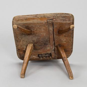 A folk art chair, 18th/19th century.