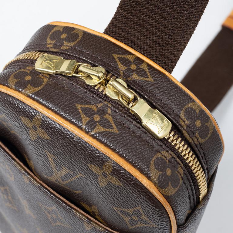 Louis Vuitton, a belt bag, 'Ganju', 2009.