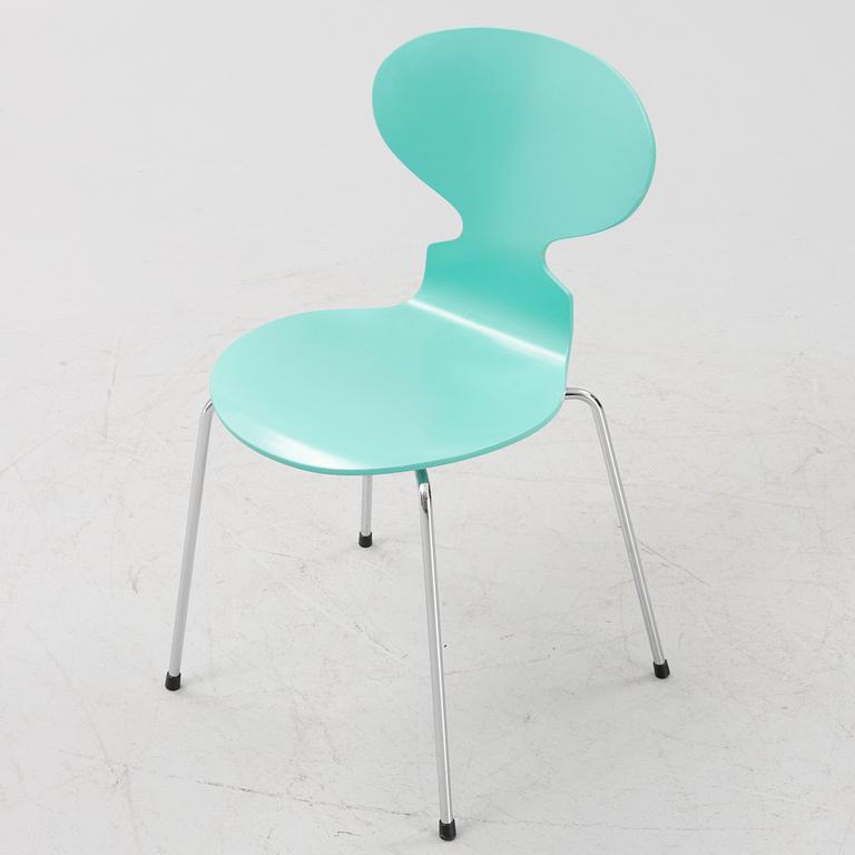 Arne Jacobsen, four 'Ant' chairs, Fritz Hansen, Denmark, 1992-97.