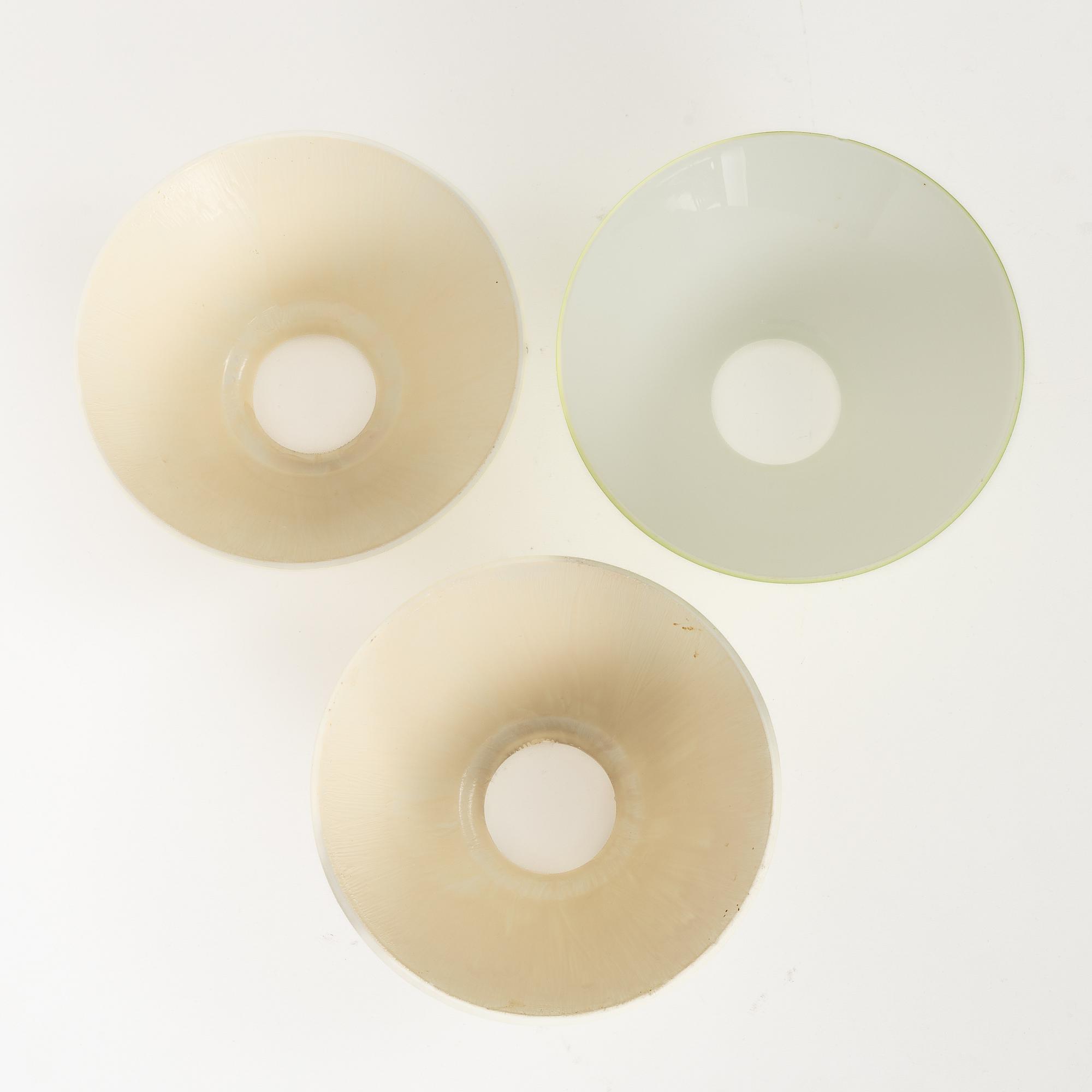 Taklampa, så kallad biljardlampa, jugend, tidigt 1900-tal.