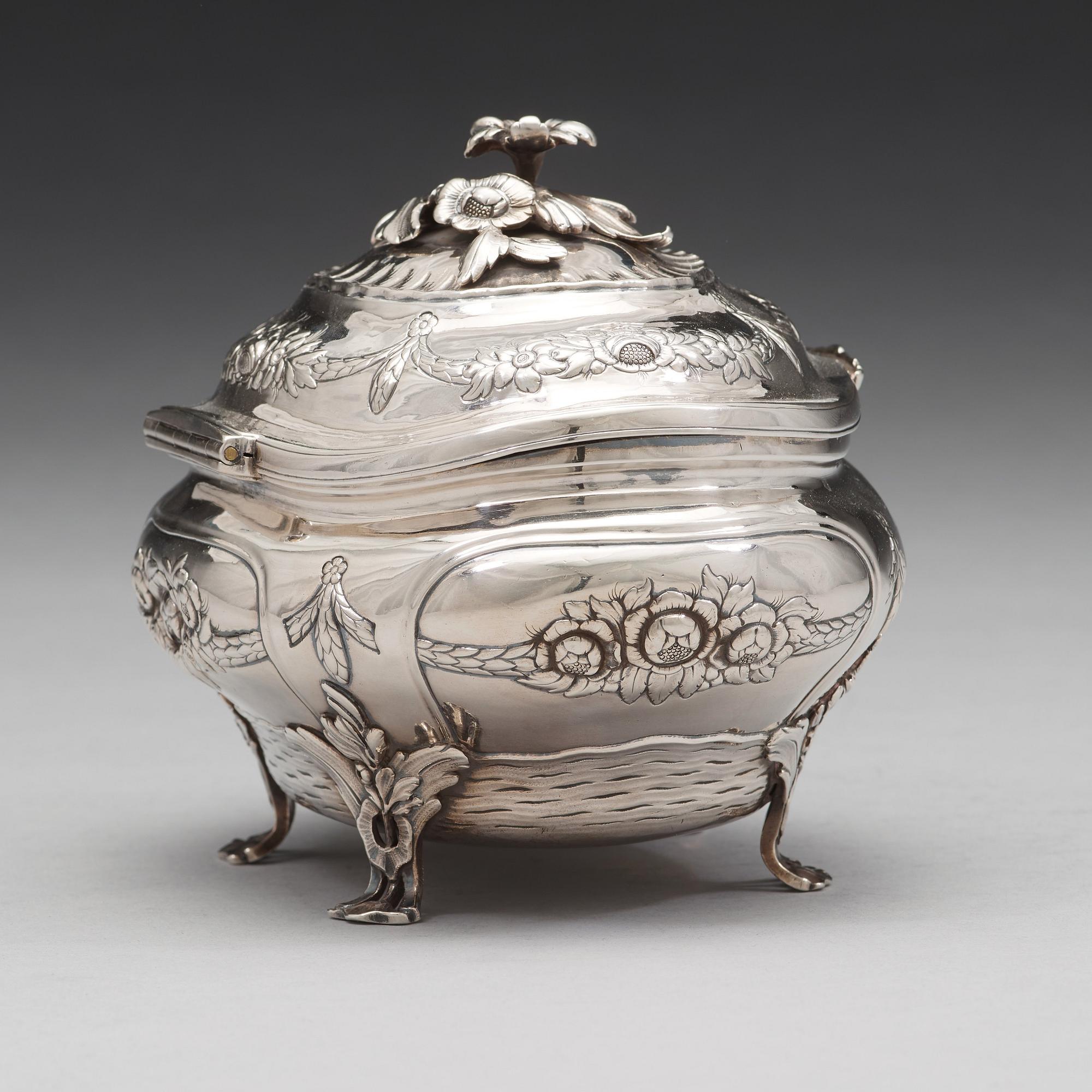 A Swedish 18th century silver sugar-casket, mark of Andreas Reutz, Gothenburg 1776.
