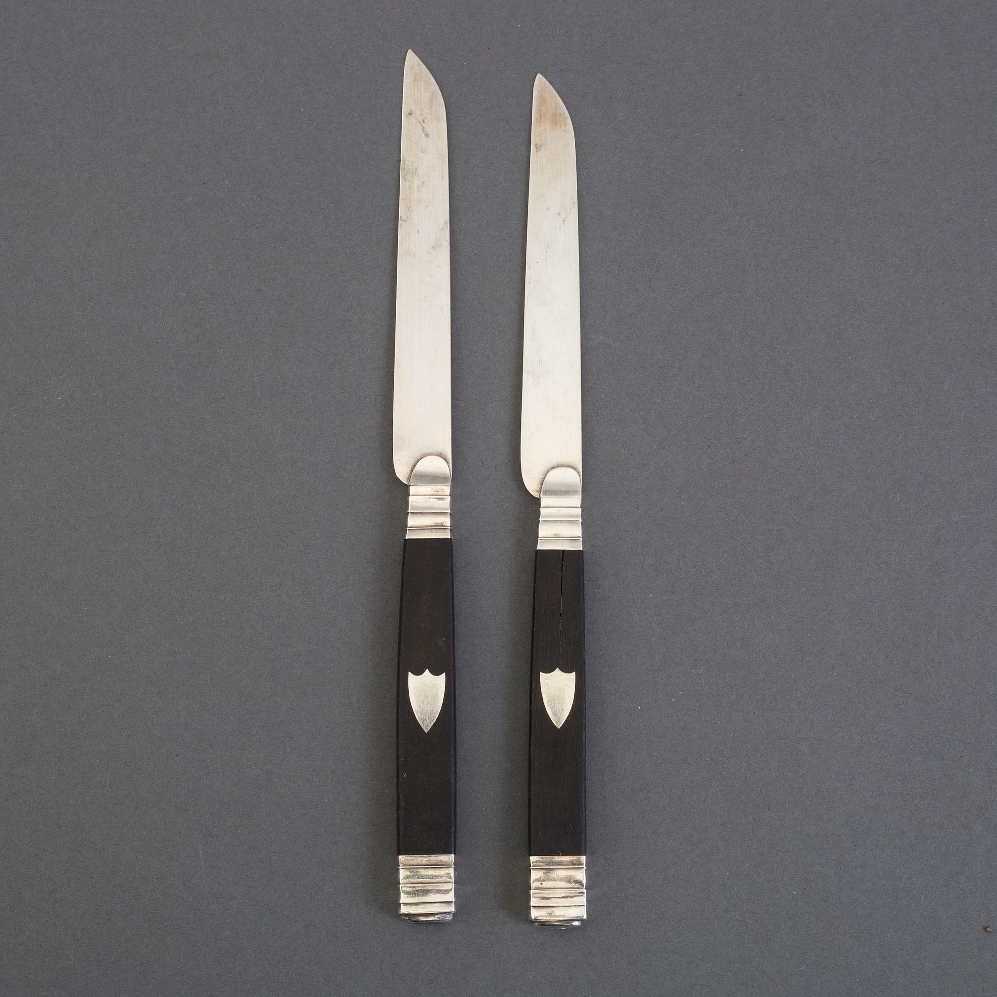 12 French silver and ebony fruit knives, 1809-19.