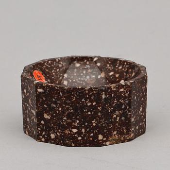 SALTKAR, porfyr, empire, 1800-talets första hälft.