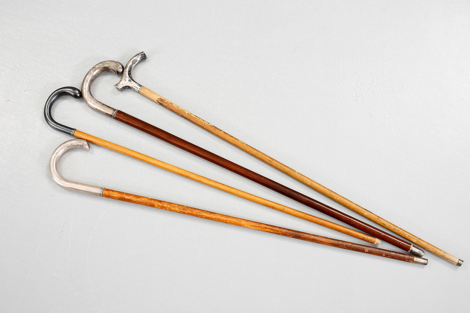 KÄPPAR, 4 stycken, silver och trä, 1900-talets första hälft.