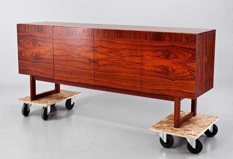 SIDEBOARD, sannolikt Ib Kofod-Larsen, Seffle, 1960-tal.