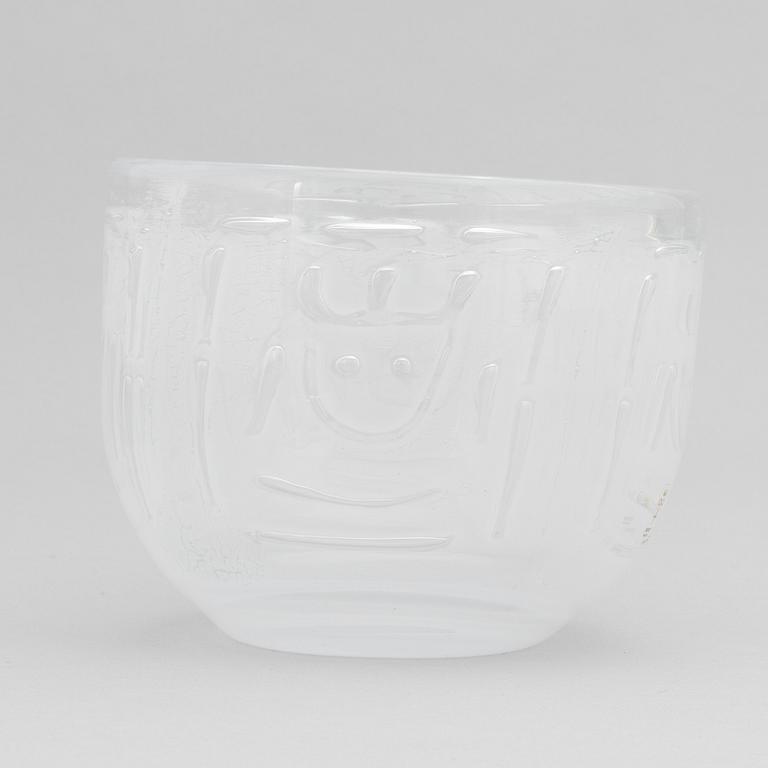 Bengt Edenfalk, a 'Thalatta' glass bowl, Skruf, signed.