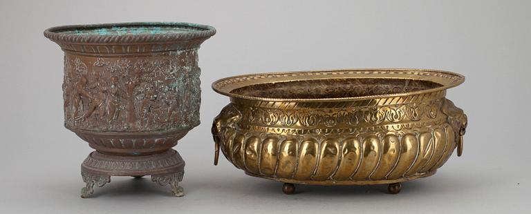 VINKYLARE / YTTERFODER samt YTTERFODER, mässing, Frankrike 1800-luku.