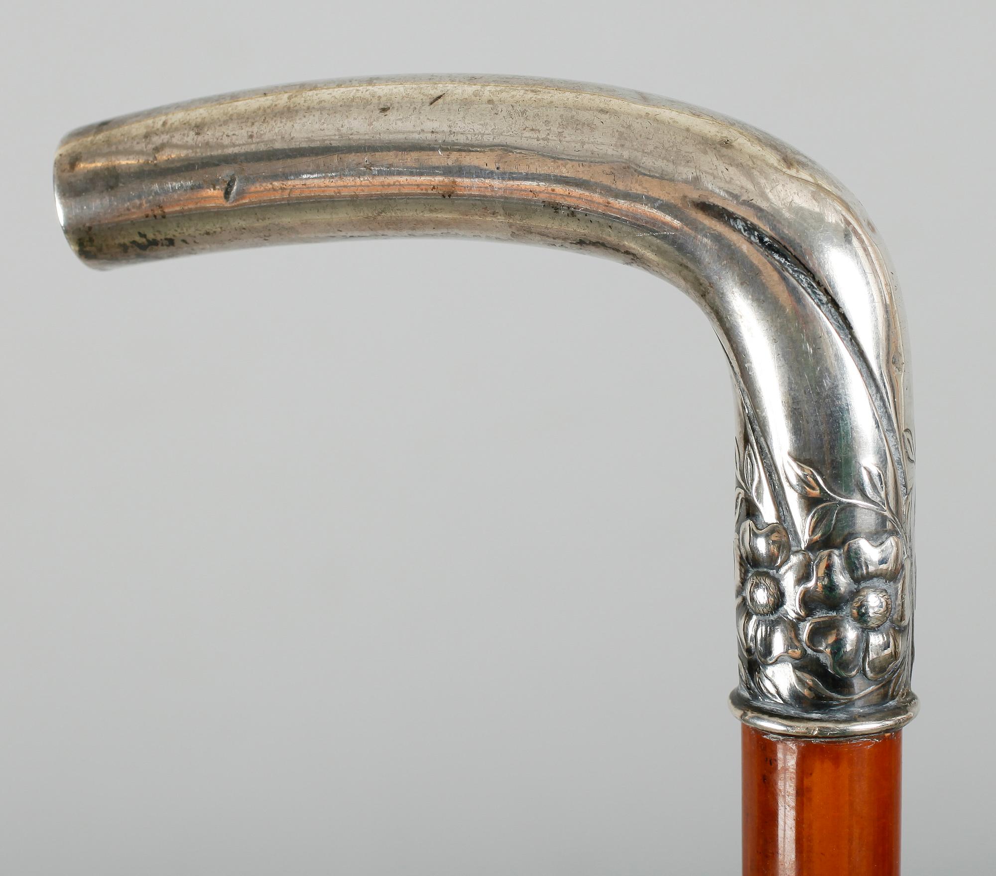KÄPP, krycka av silver, GAB 1923.