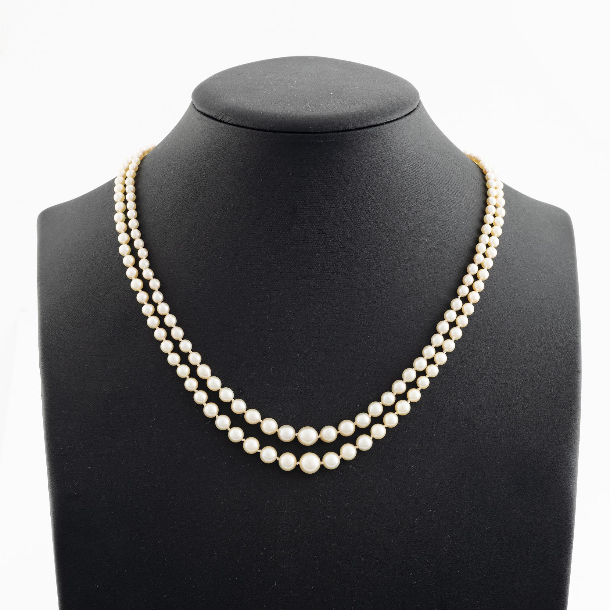 Two strand cultured pearl necklace.