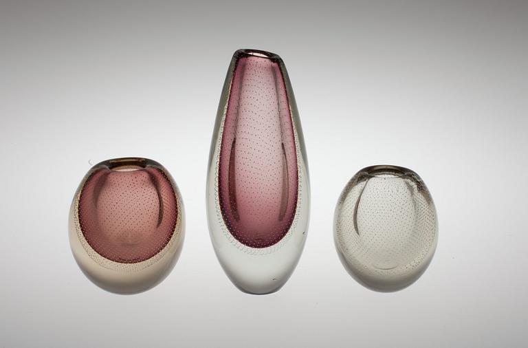 Gunnel Nyman, A SET OF THREE VASES.