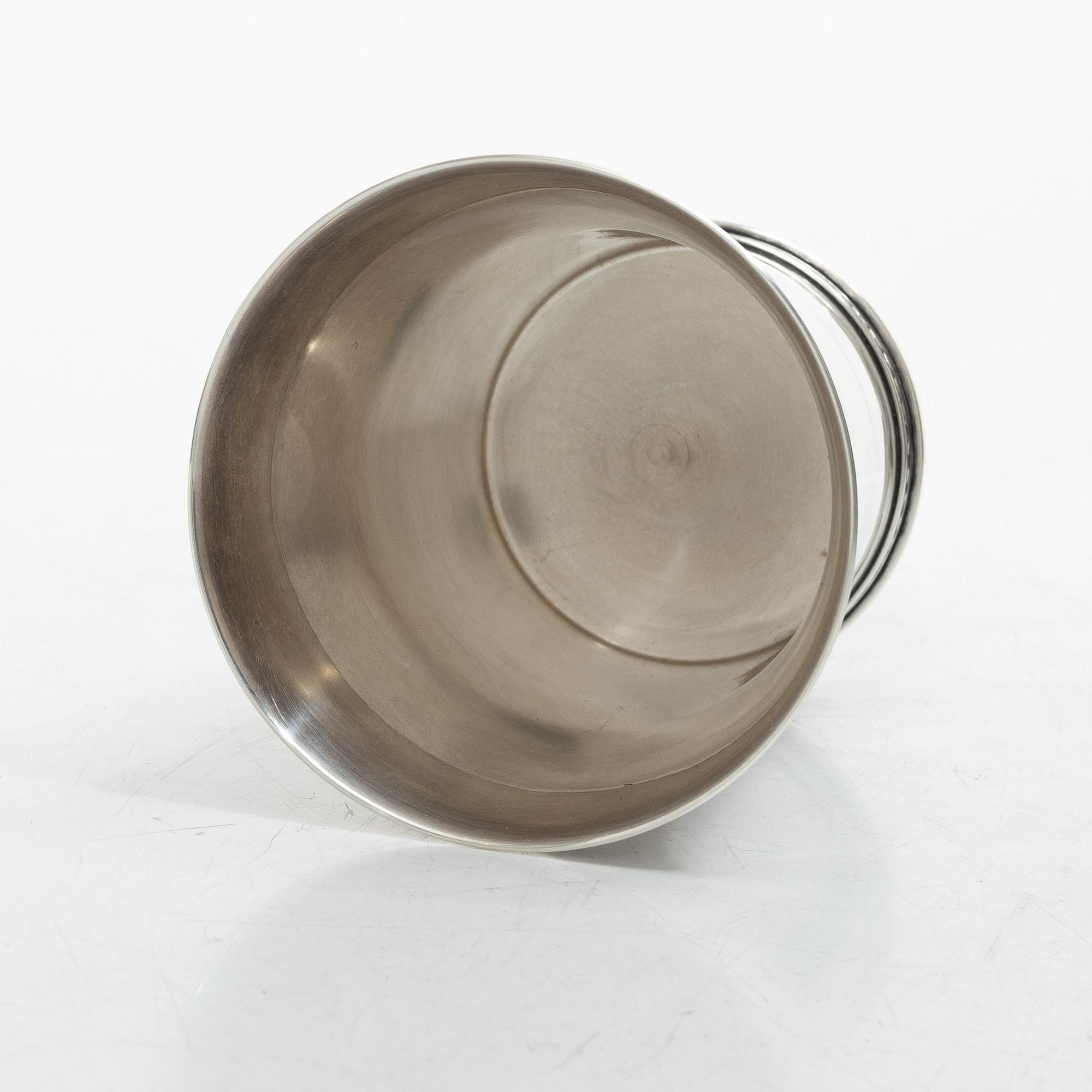 Eric Råström, a silver vase, Råströms Silver- O Nysilverfabrik, Stockholm, 1972.