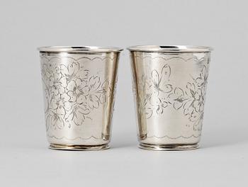 BÄGARE, 2 st, silver, troligen Turkiet. 1900-tal. Tot ca 95 g.