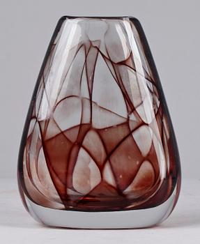VAS, glas, "Colora", Vicke Lindstrand Kosta. Signerad LH 1672.