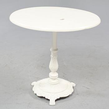 CAFÉBORD, omkring 1900-talets mitt.