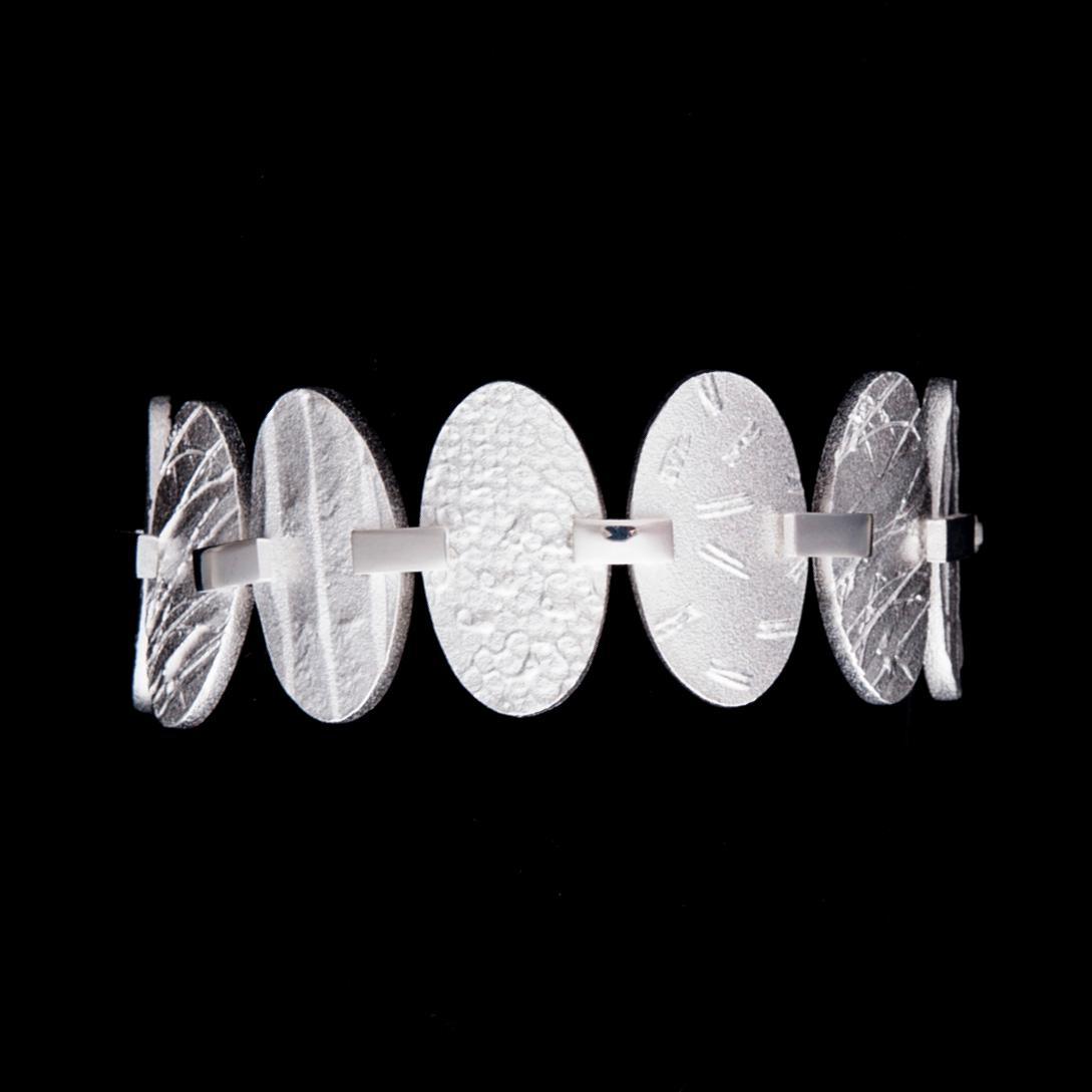 ARMBAND, "Examples", sterlingsilver, Christophe Burger, Lapponia 2011.