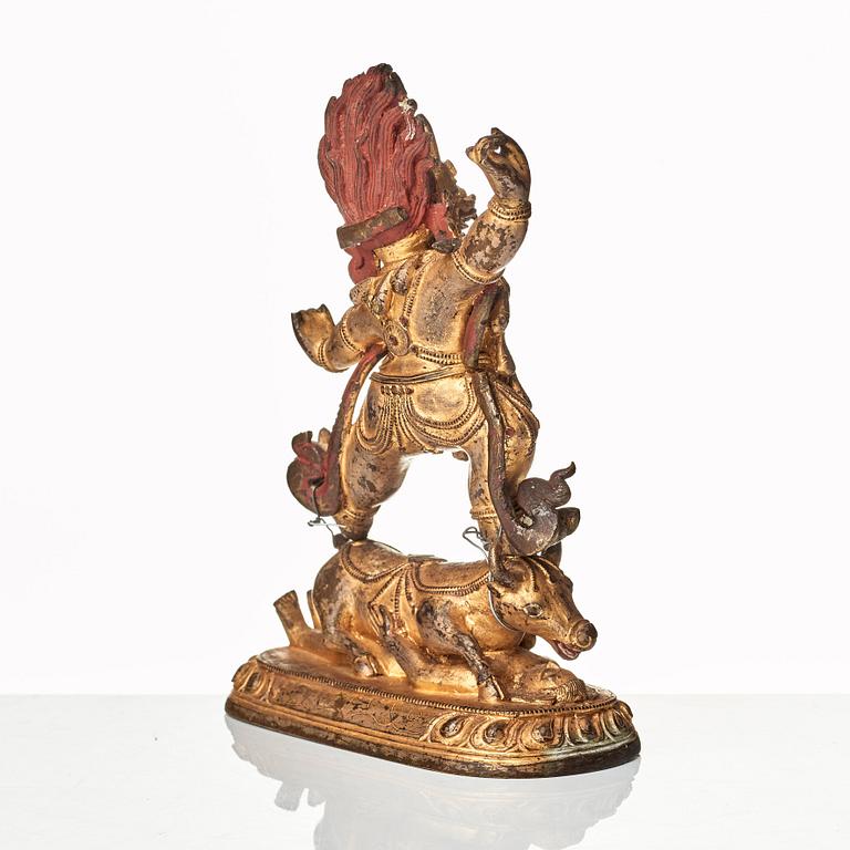 Yama, kallförgylld brons. Tibetokinesisk, 1800-tal.