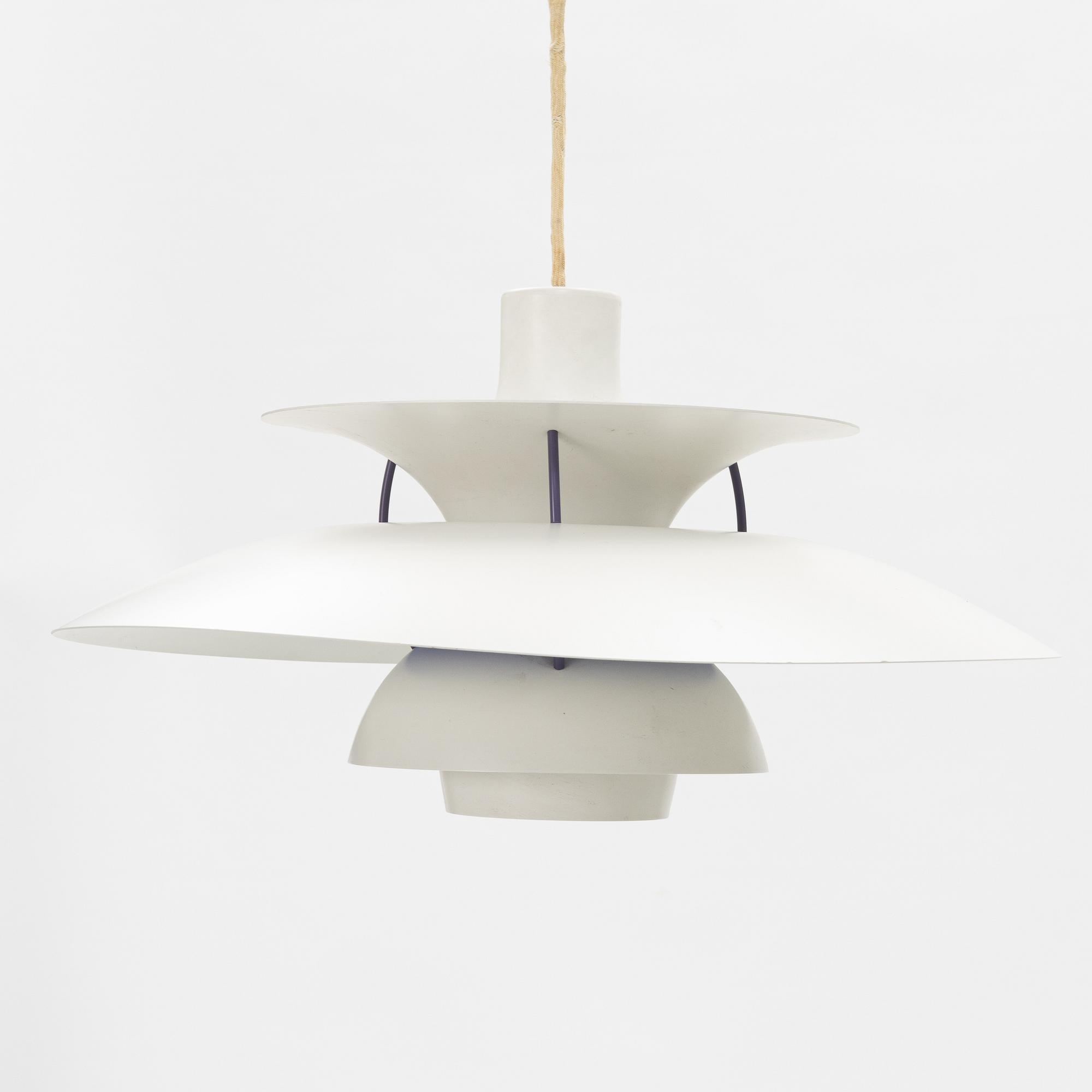 Poul Henningsen, taklampa, "PH 5", Louis Poulsen, Danmark.