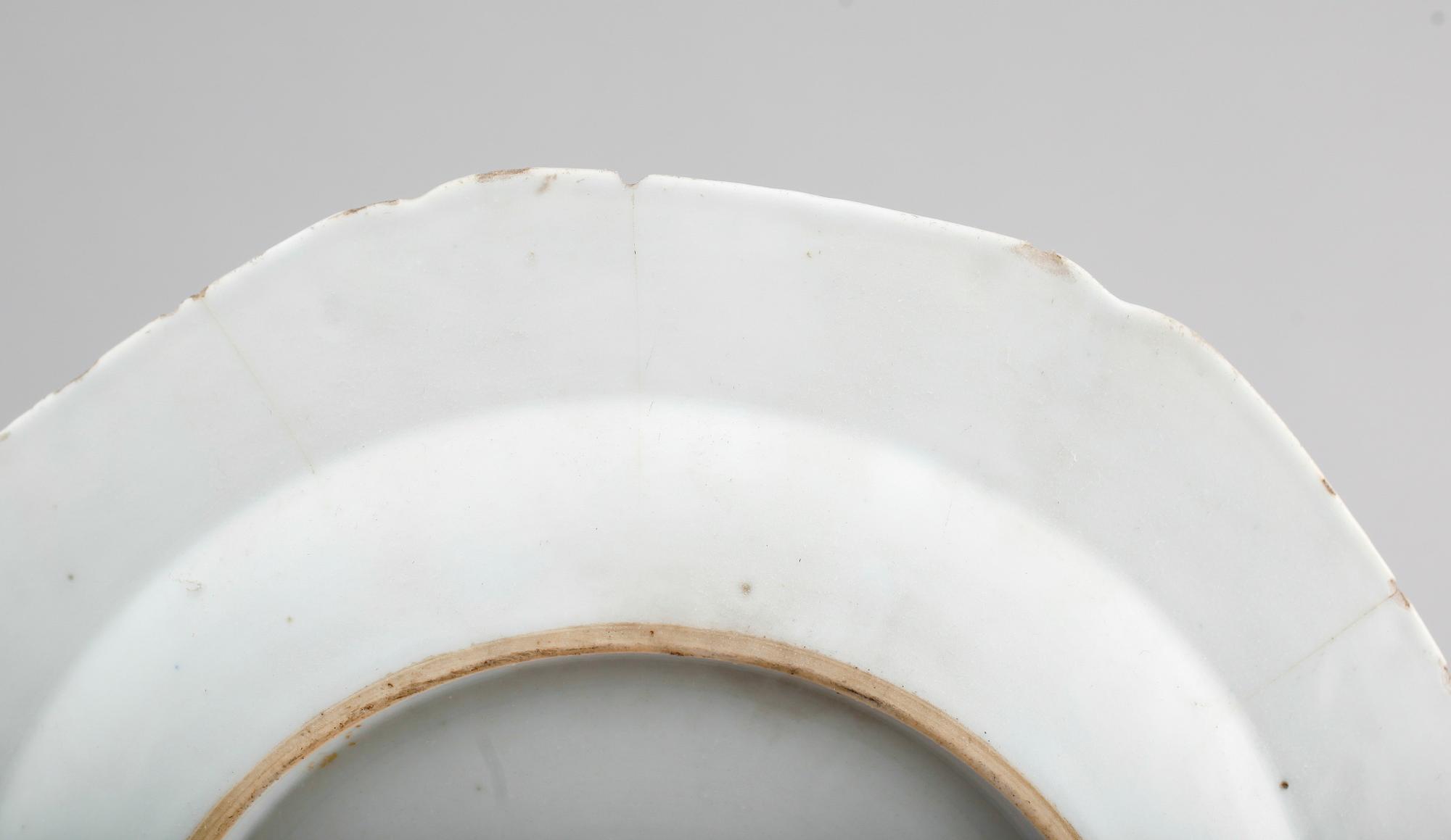 TALLRIKAR, 7 st, olika, porslin, Kina, 1700-tal.
