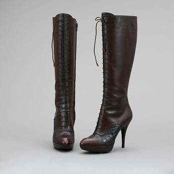 STÖVLAR, Louis Vuitton.