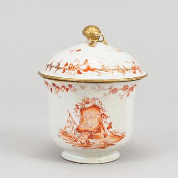 Nine orange and white export porcelain service, Qing dynasty, 18th-19th century.