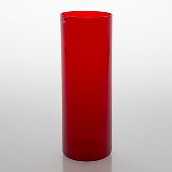 Kaj Franck, A decanter and 16 glasses. Nuutajärvi mid 20th century.