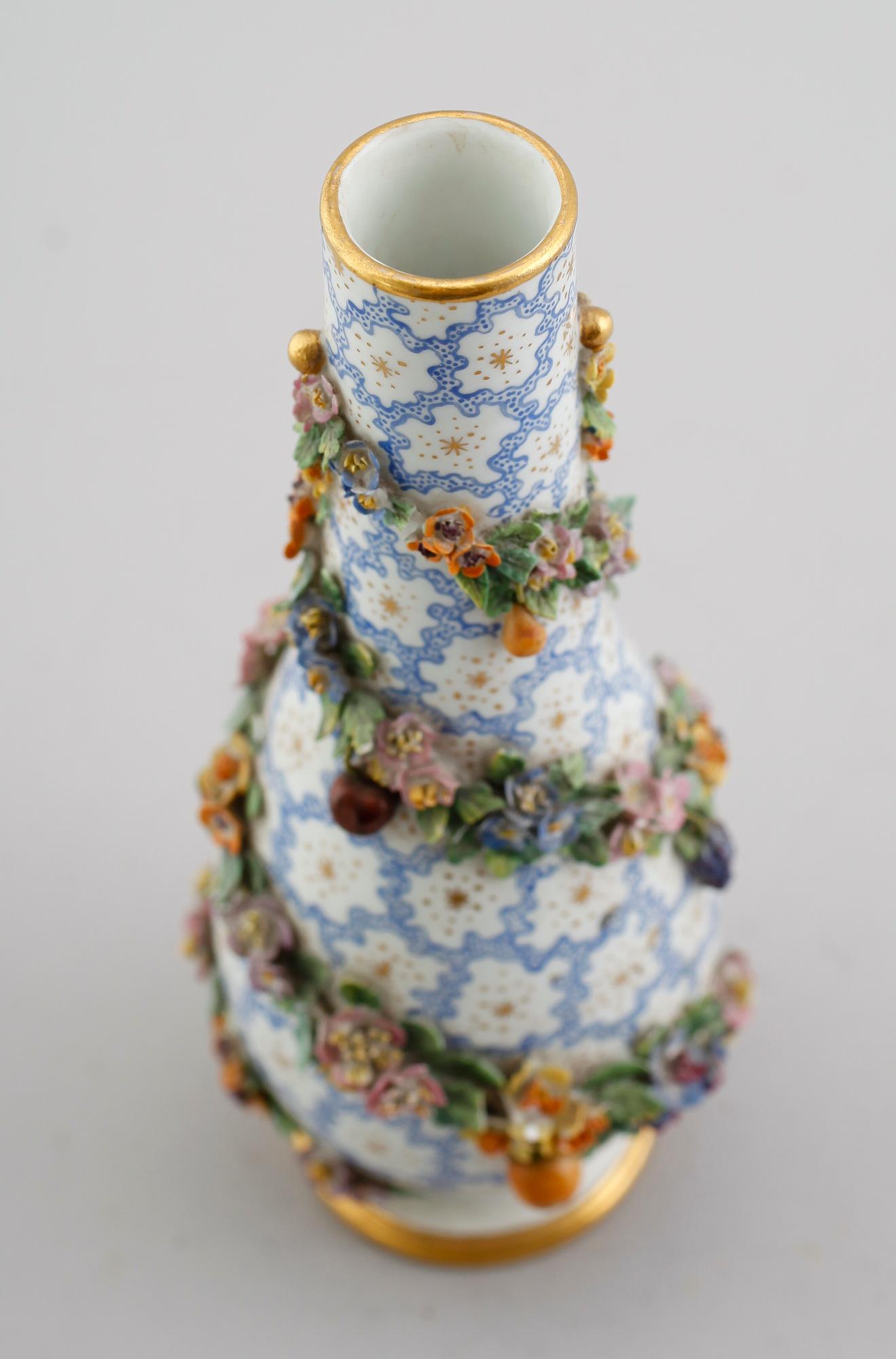 VAS, porslin, Meissen, 1900-talets första hälft.