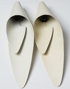 Harald Elof Notini, a pair of wall sconces, model "8753", Arvid Böhlmarks Lampvarufabrik, Stockholm 1950's.