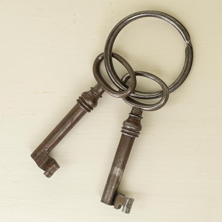 Display cabinet, circa 1900.