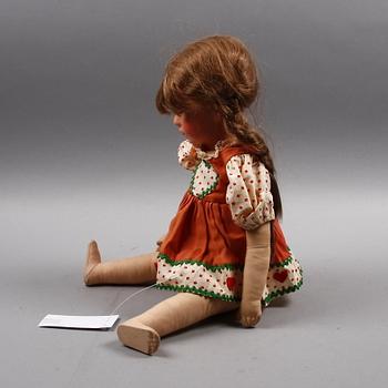 DOCKA, papier maché och textil, 1900-tal.