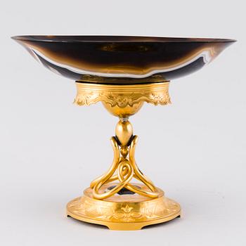 TAZZA, förgylld mässing och agat, 1800-talets andra hälft.