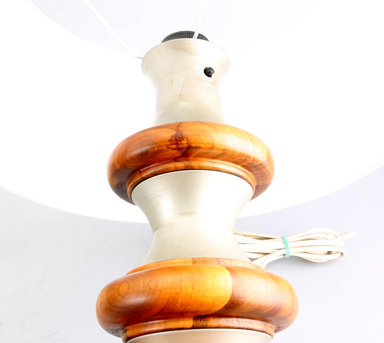 A pair of table lamps later part of the 20th century.