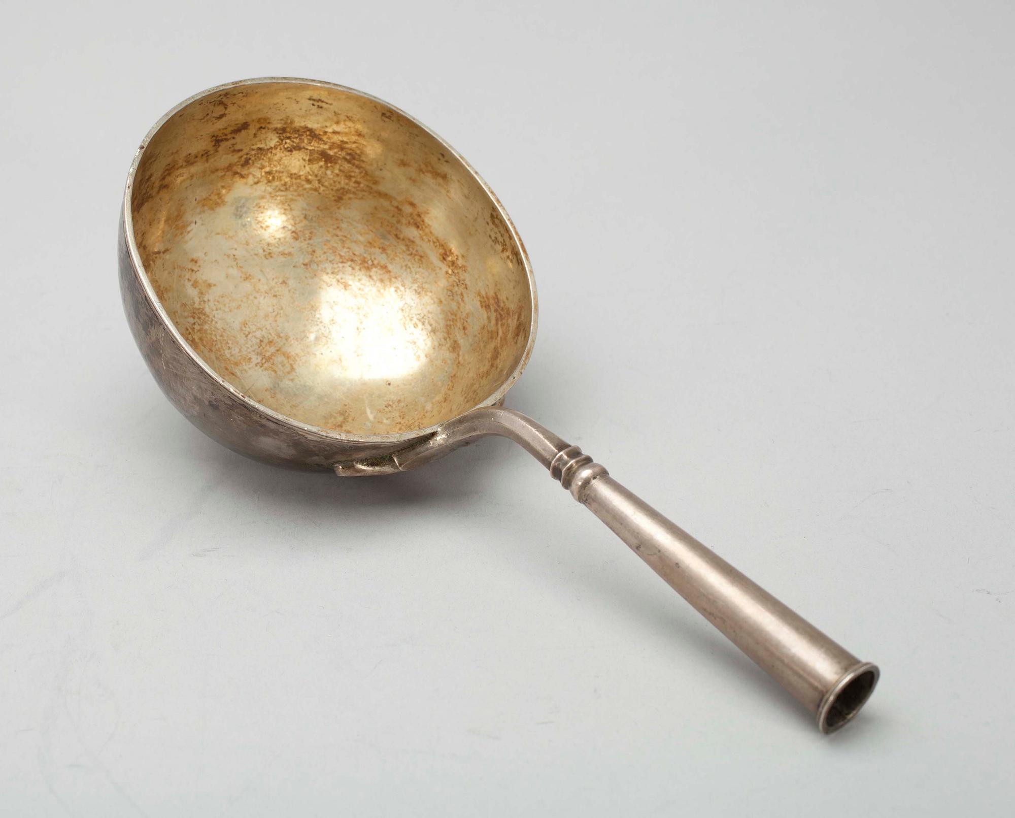 FÖRLÄGGARE, silver Johan Lindroos, Kristinestad 1844-1872. Vikt 120g.