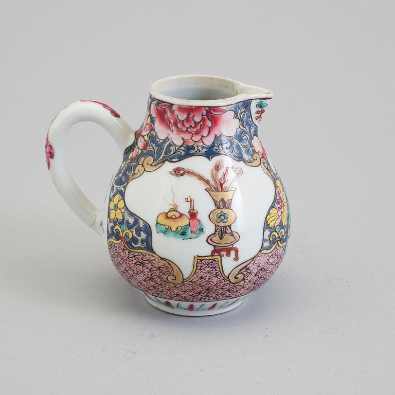 A famille rose ewer, Qing dynasty, Yongzheng (1723-35).