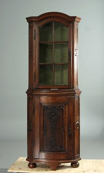 HÖRNSKÅP, rokokostil, England, 1900-tal.