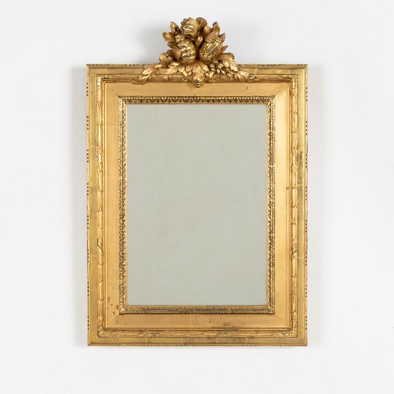 Spegel, sent 1800-tal.