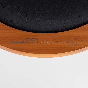 Frank Lloyd Wright, armchair, model number 606 "Barrel", Cassina, designed in 1937.