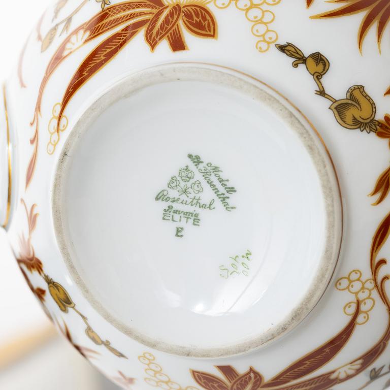 Rosenthal, A German Rosenthal tea service, 20th century. (26 pieces).