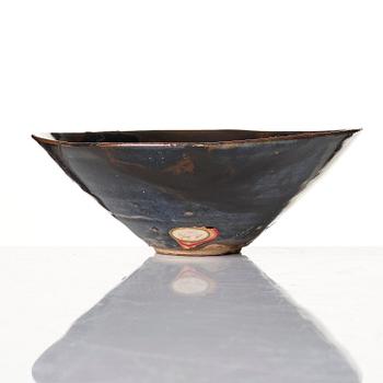 A Jizhou black glaze 'leaf' bowl, Southern Song dynasty (1127–1279).