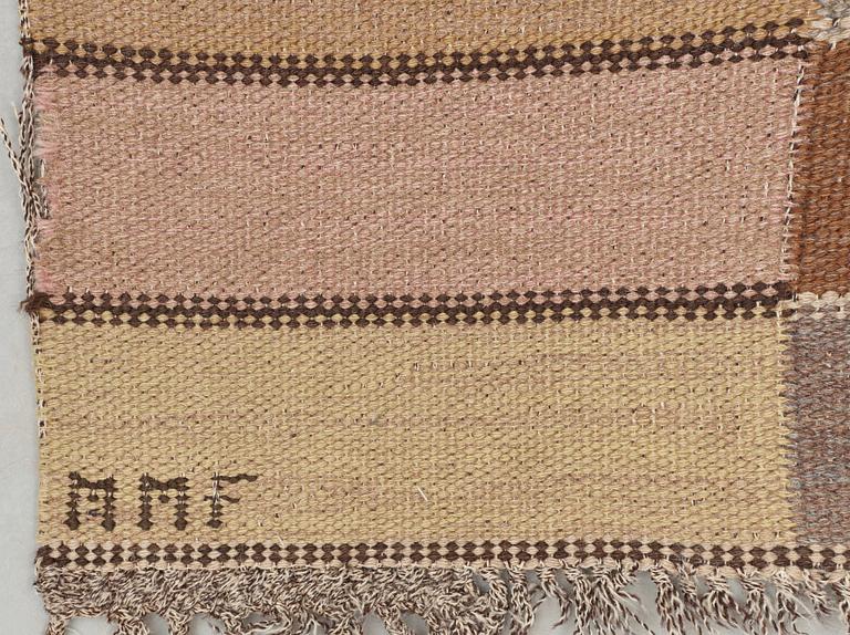 RUG. Flat weave (rölakan). 200 x 121 cm. Signed MMF.