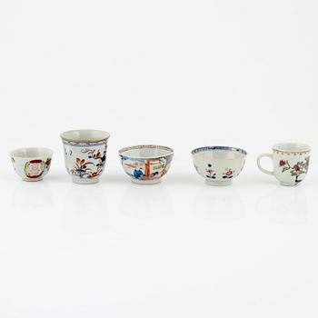 15 pieces of Chinese porcelain, 18th/19th century.