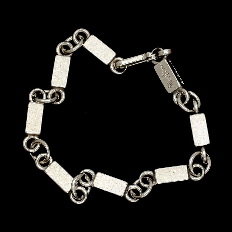 A Wiwen Nilsson sterling necklace, Lund 1948.