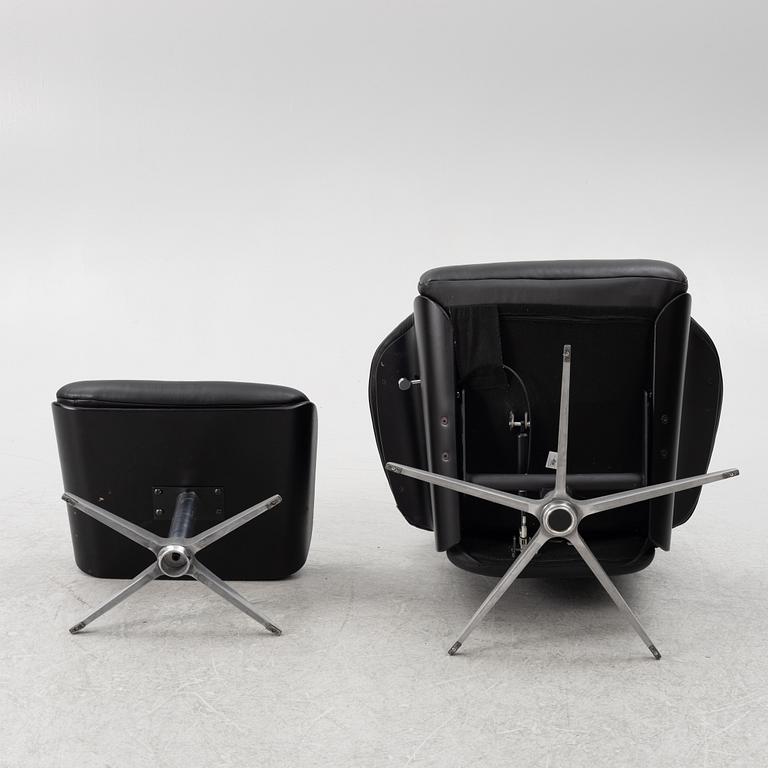 Hjort Knudsen, fåtölj och fotpall, Danmark.